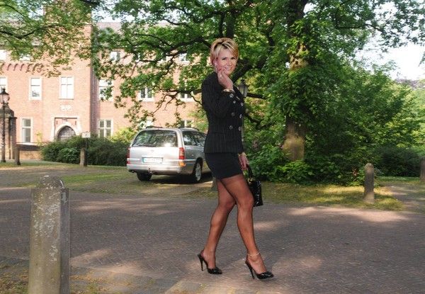 dating plattform schweiz kostenlos photos nathalie rihouet nu